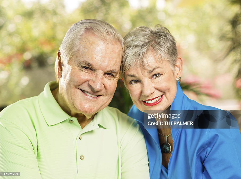 Cariñoso Pareja mayor