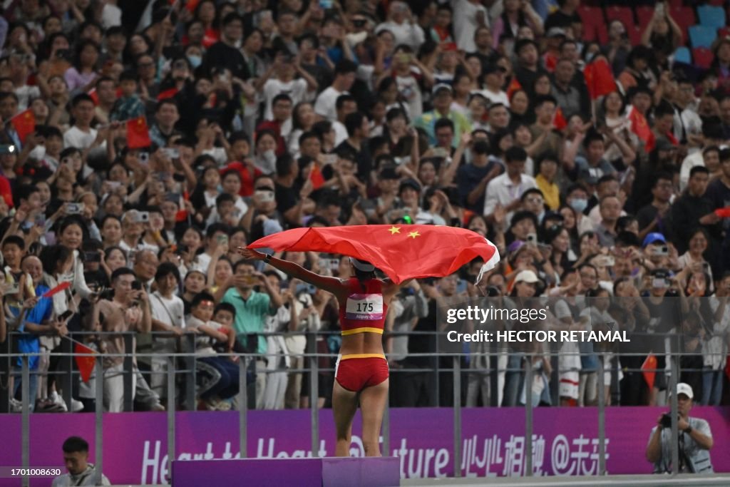 Lin Yuwei Sprinter TOPSHOT - China's Lin Yuwei celebrates winning the women's 100m... News ...