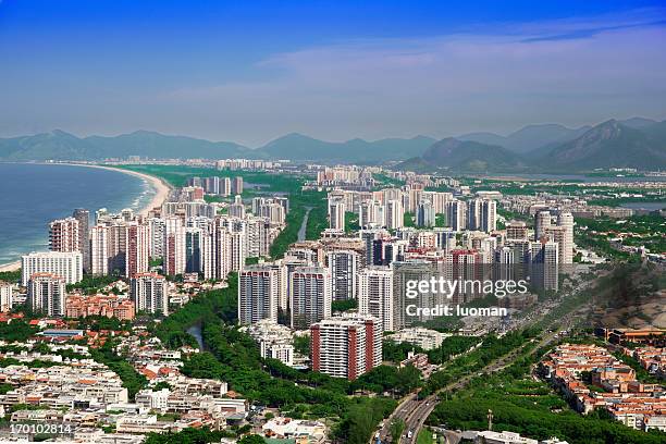 barra da tijuca in rio de janeiro - barra da tijuca stockfoto's en -beelden