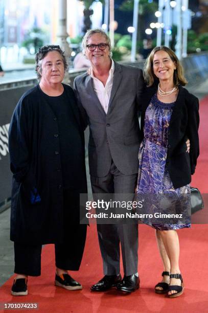 Director Todd Haynes , producers Christine Vachon and Pamela Koffler attend the "May December" premiere during the 71st San Sebastian International...
