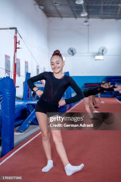 women's artistic gymnastics - artistic gymnastics stockfoto's en -beelden