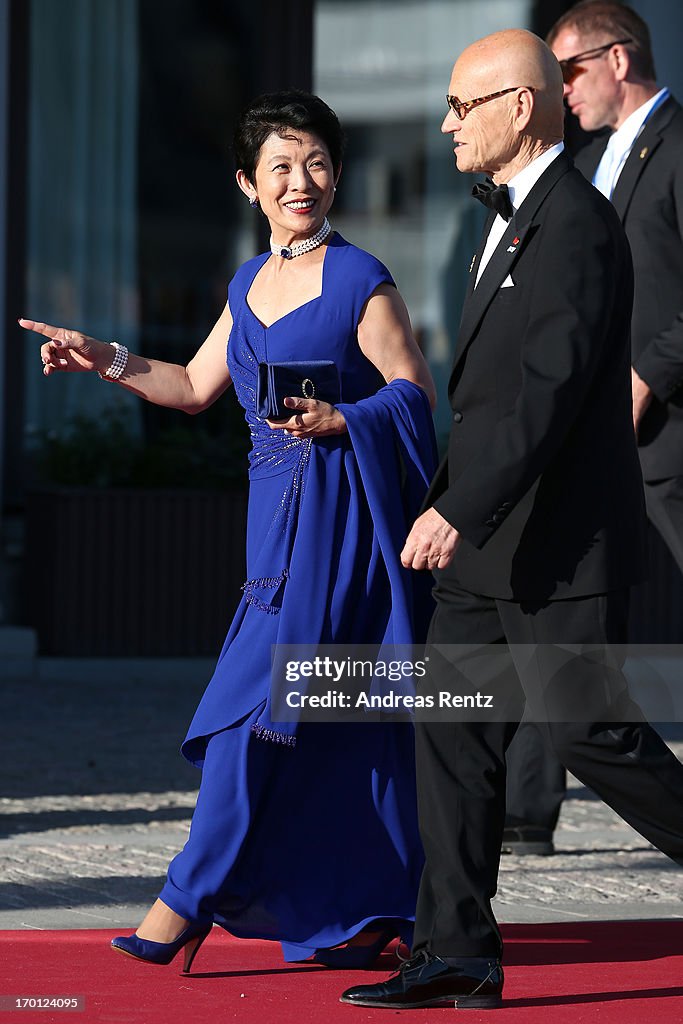 King Carl XVI Gustaf & Queen Silvia Of Sweden Host A Private Dinner Ahead Of The Wedding Of Princess Madeleine & Christopher O'Neill - Outside Arrivals