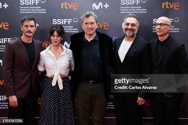 Antonio Pagudo, Eva Ugarte, Gerardo Herrero, Juan Carlos Vellido and Fele Martinez attend the "Un Silence " premiere during the 71st San Sebastian...