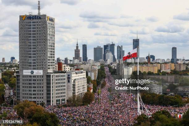 Thousands attend 'Million Hearts March' organized by Civic Coalition in Warsaw, Poland on October 1st, 2023. The largest demonstration in recent...