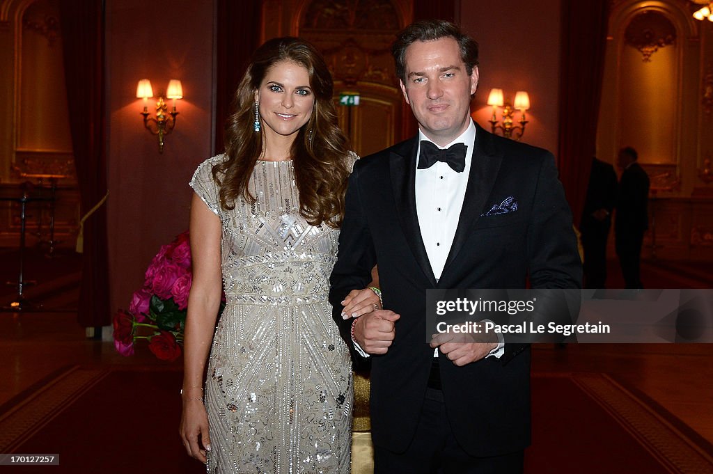 King Carl Gustav & Queen Silvia Host Private Dinner For The Wedding Of Princess Madeleine & Christopher O'Neill- Inside Arrivals