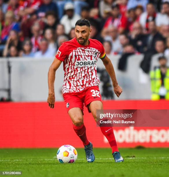 Vincenzo Grifo of SC Freiburg in action with the ball during the Bundesliga match between Sport-Club Freiburg and FC Augsburg at Europa-Park Stadion...