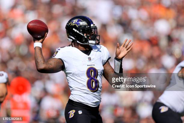 Baltimore Ravens quarterback Lamar Jackson throws a pass during the first quarter of the National Football League game between the Baltimore Ravens...