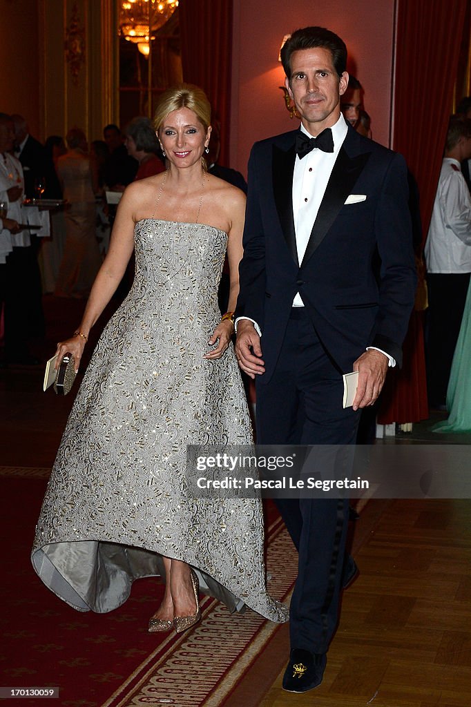 King Carl Gustav & Queen Silvia Host Private Dinner For The Wedding Of Princess Madeleine & Christopher O'Neill- Inside Arrivals