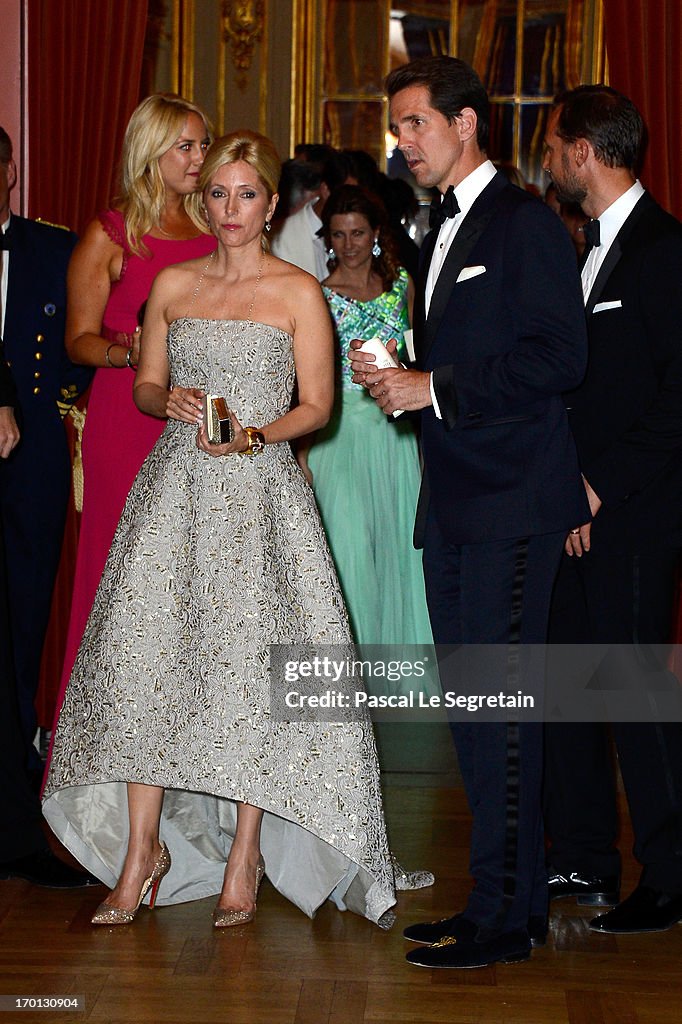King Carl XVI Gustav & Queen Silvia Host Private Dinner For The Wedding Of Princess Madeleine & Christopher O'Neill- Inside Arrivals