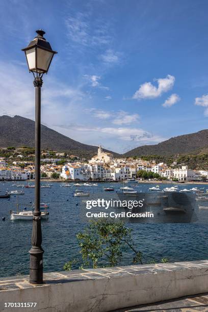 cityscape of cadaqués with a street light. cadaqués, catalonia, spain. - straßenlaterne stock pictures, royalty-free photos & images