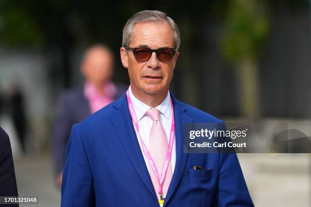 Nigel Farage Photos and Premium High Res Pictures - Getty Images