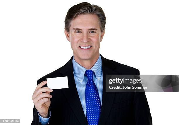 uomo che tiene un vuoto business card - portrait holding card foto e immagini stock