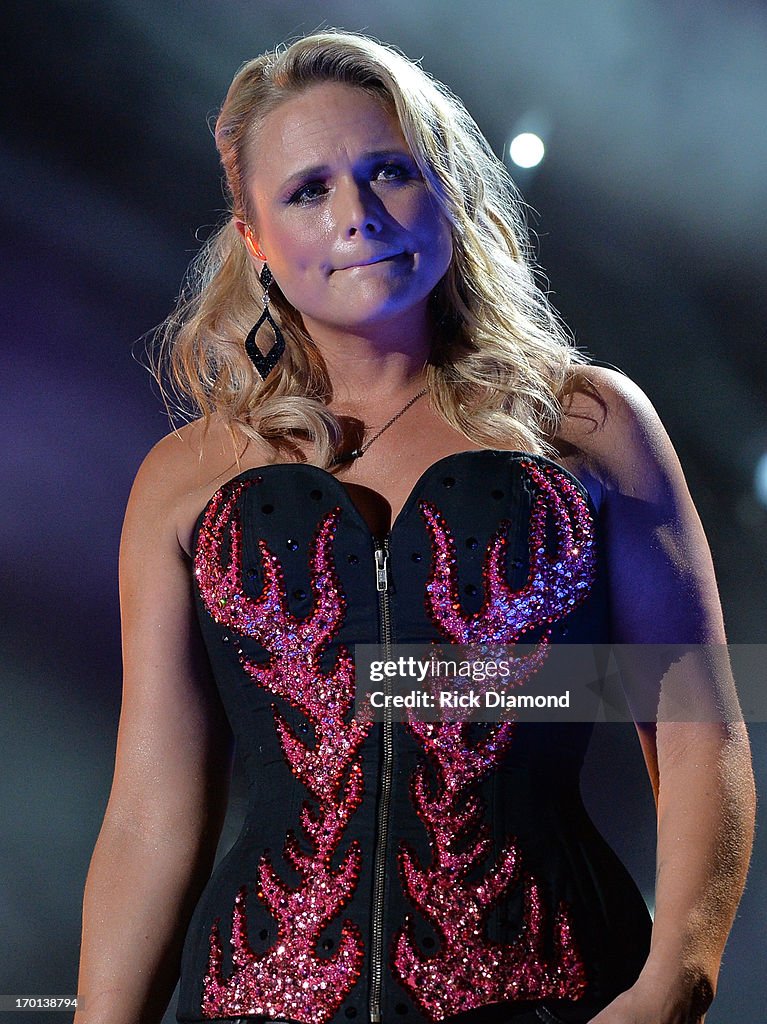 2013 CMA Music Festival - Day 1