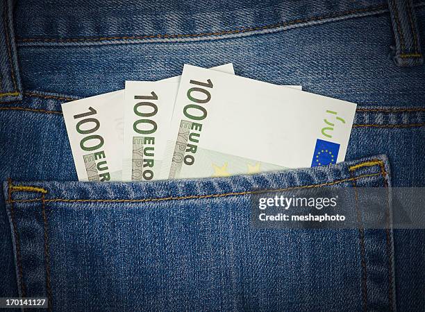 euro savings - one hundred euro note stock pictures, royalty-free photos & images