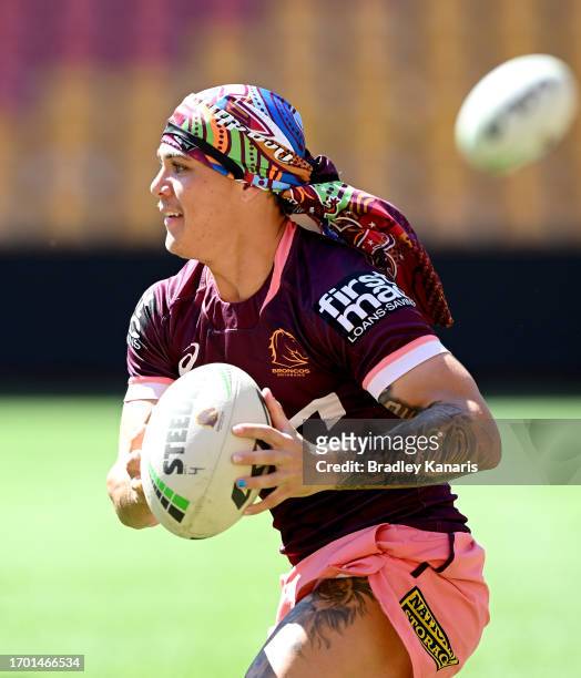 Reece Walsh in action during a Brisbane Broncos NRL training session at Suncorp Stadium on September 26, 2023 in Brisbane, Australia.