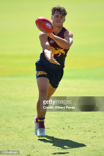 Cam Rayner of the Lions in action during a Brisbane Lions AFL training session at Brighton Homes Arena on September 26, 2023 in Ipswich, Australia.