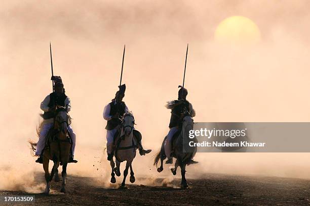 tent pegger - cavalry bildbanksfoton och bilder