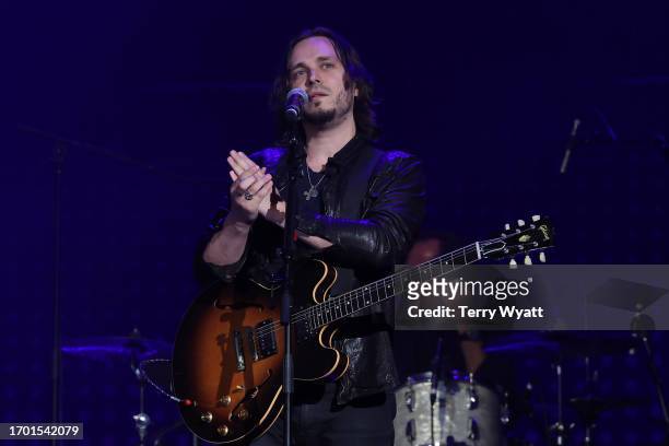 Jonathan Jackson performs during the Nashville Reunion Tour at Ryman Auditorium on September 25, 2023 in Nashville, Tennessee.