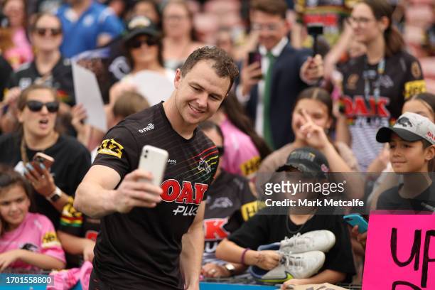 Dylan Edwards of the Panthers interacts with fans during a Penrith Panthers NRL training session at BlueBet Stadium on September 26, 2023 in Penrith,...