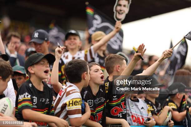 Fans cheer during a Penrith Panthers NRL training session at BlueBet Stadium on September 26, 2023 in Penrith, Australia.