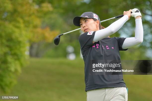 Mayu Hattori of Japan hits her tee shot on the 16th hole during the first round of Sky Ladies ABC Cup at ABC Golf Club on September 26, 2023 in Kato,...