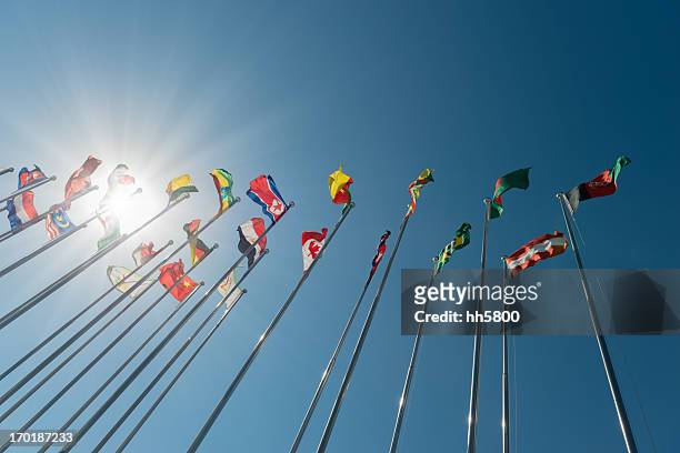 international flags - free trade agreement stockfoto's en -beelden