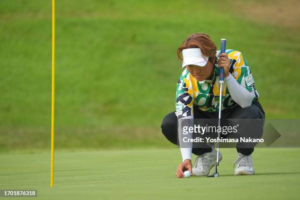 Yuko Fukuda of Japan lines up a putt on the 9th green during the first round of Sky Ladies ABC Cup at ABC Golf Club on September 26, 2023 in Kato,...