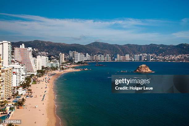 high-rise hotels on el morro beach - acapulco shore bildbanksfoton och bilder