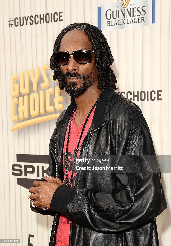 Spike TV's "Guys Choice 2013" - Red Carpet