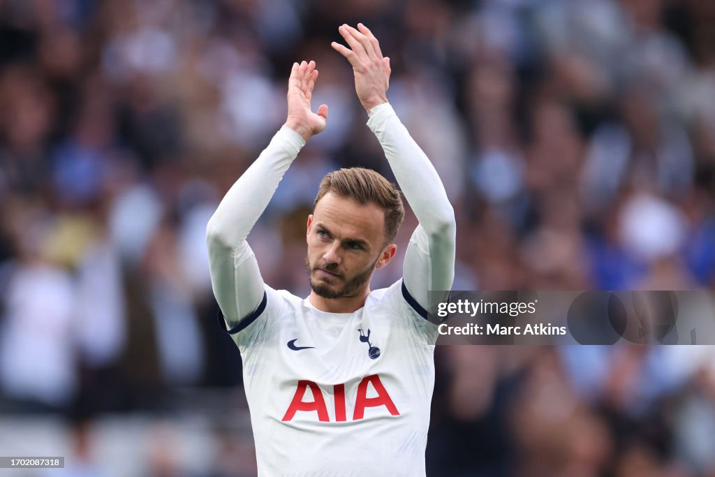 Tottenham Hotspur v Liverpool FC - Premier League