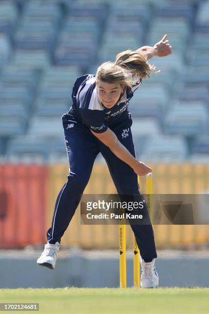 Annabel Sutherland of Victoria bowls during the WNCL match between Western Australia and Victoria at the WACA, on September 26 in Perth, Australia.