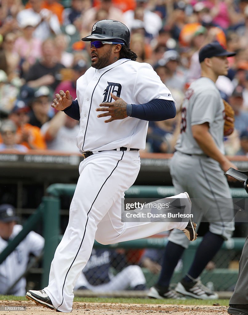 Cleveland Indians v Detroit Tigers