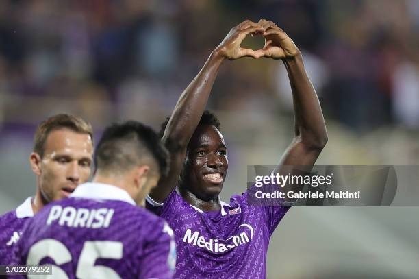 Michael Kayode of ACF Fiorentina celebrates after scoring a goal during the Serie A TIM match between ACF Fiorentina and Cagliari Calcio at Stadio...