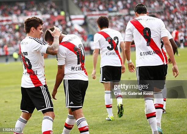 Players of River Plate celebrate a goal during a match between River Plate and Independiente as part of the Torneo Final 2013 at the Monumental...