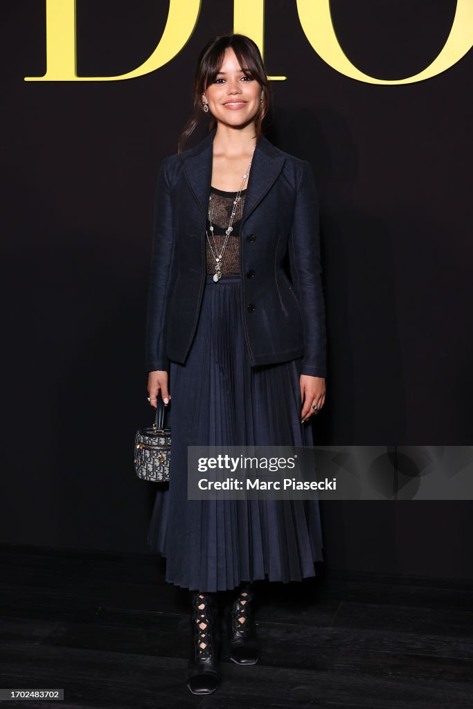 Christian Dior : Photocall - Paris Fashion Week - Womenswear Spring/Summer 2024