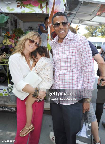 Actress Ellen Pompeo, Stella Luna Pompeo Ivery, and Chris Ivery attend the 1st Annual Children Mending Hearts Style Sunday on June 9, 2013 in Beverly...