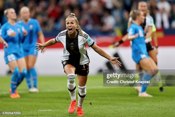 Giulia Gwinn of Germany celebrates the second goal during the UEFA Women's Nations League match between Germany and Iceland at Vonovia Ruhrstadion on...