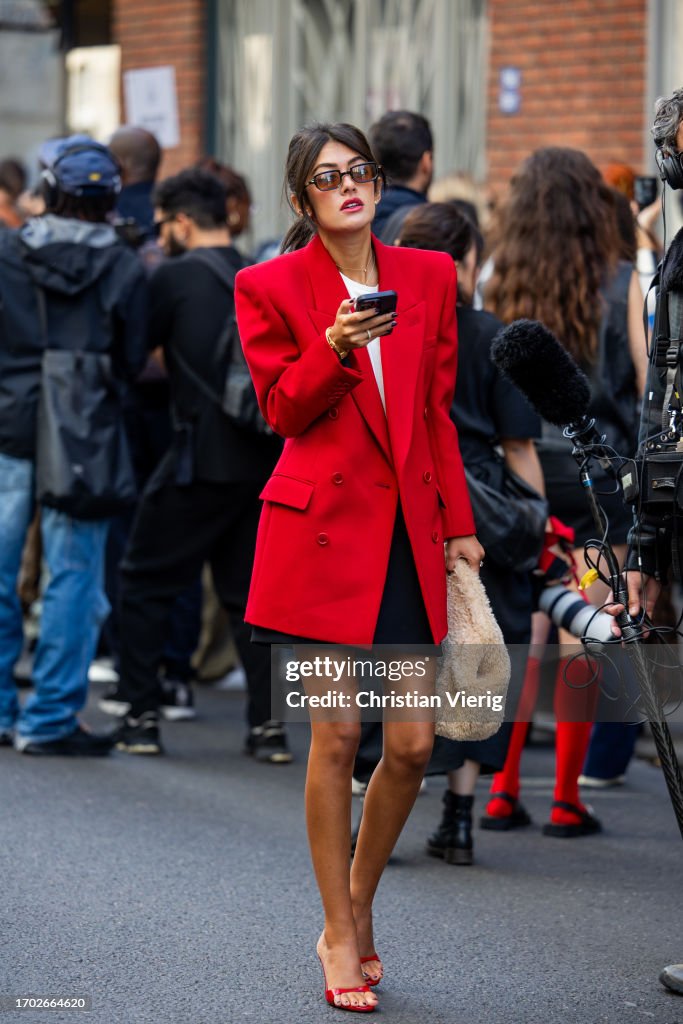 Street Style - Paris Fashion Week - Womenswear Spring/Summer 2024 - Day Two
