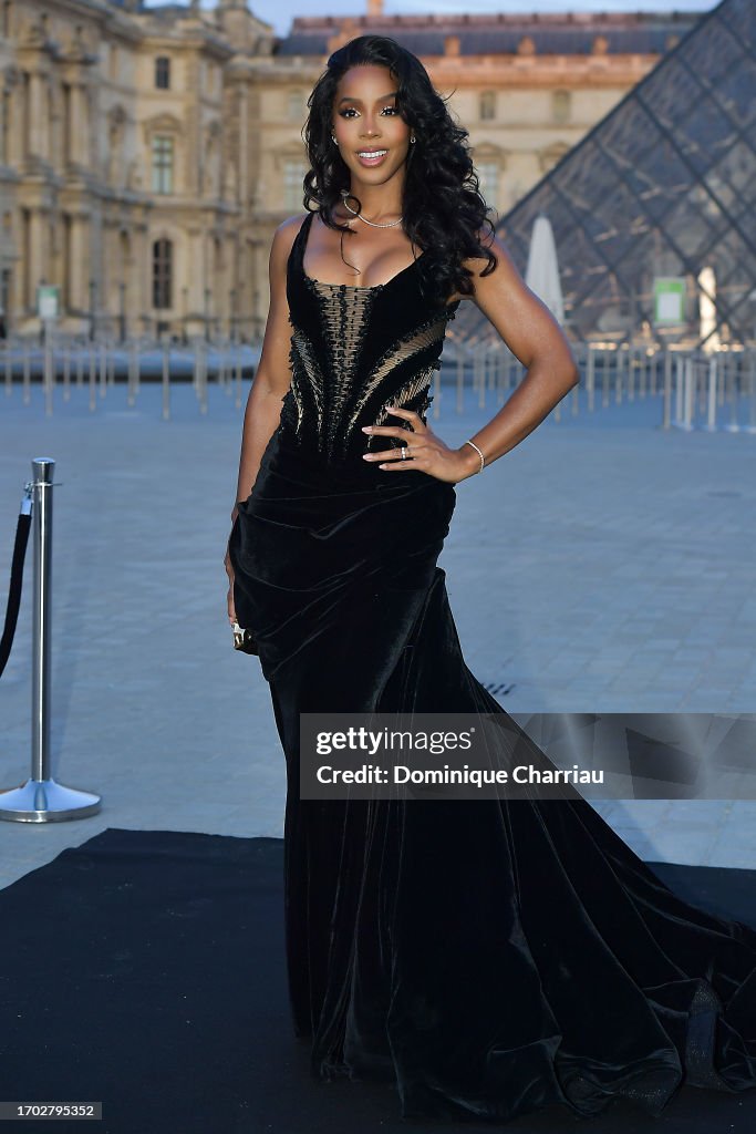 Lancome X Louvre Photocall - Paris Fashion Week