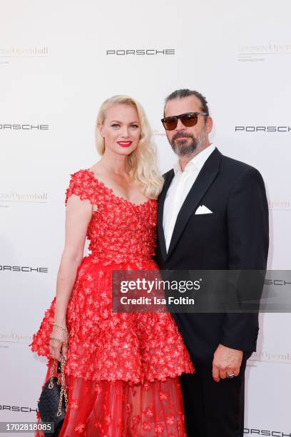 Model Franziska Knuppe and Christian Moestl attend the 28th Leipzig Opera Ball at Oper Leipzig on October 2, 2023 in Leipzig, Germany.