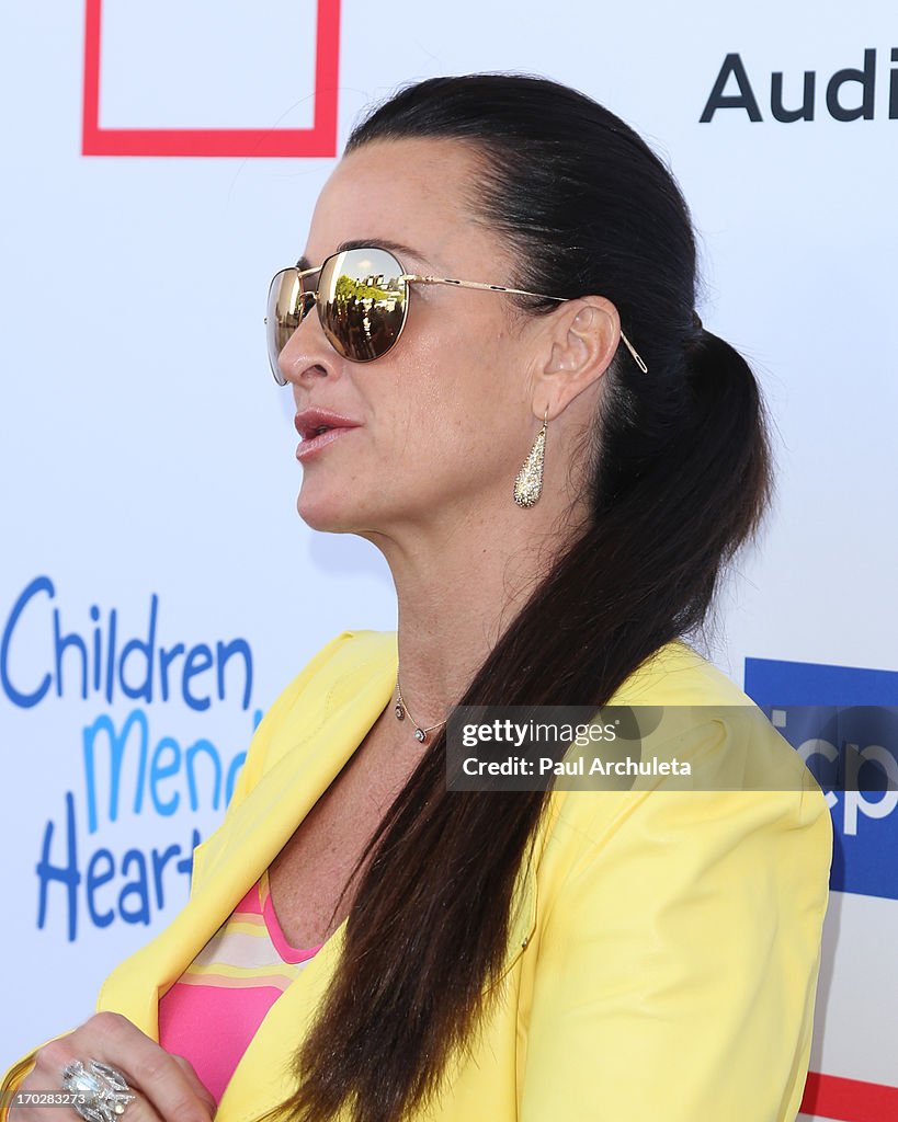 1st Annual Children Mending Hearts Style Sunday - Arrivals