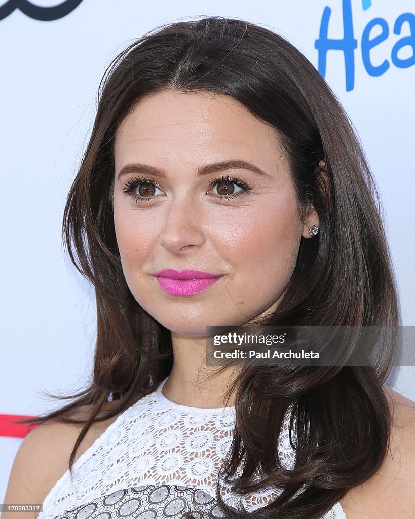 1st Annual Children Mending Hearts Style Sunday - Arrivals