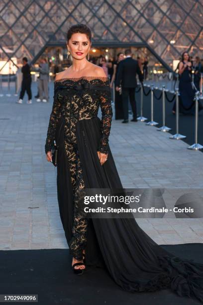 Penelope Cruz attends the Lancome X Louvre photocall as part of Paris Fashion Week on September 26, 2023 in Paris, France.