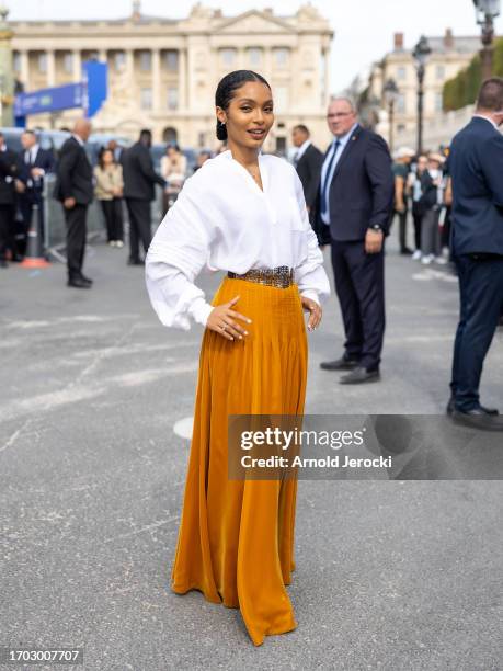 Yara Shahidi attends the Christian Dior Womenswear Spring/Summer 2024 show as part of Paris Fashion Week on September 26, 2023 in Paris, France.