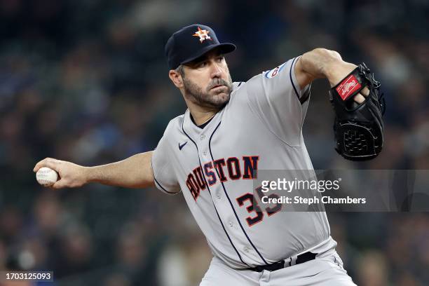 Houston Astros starting pitcher Justin Verlander pitches during the second inning against the Seattle Mariners at T-Mobile Park on September 25, 2023...