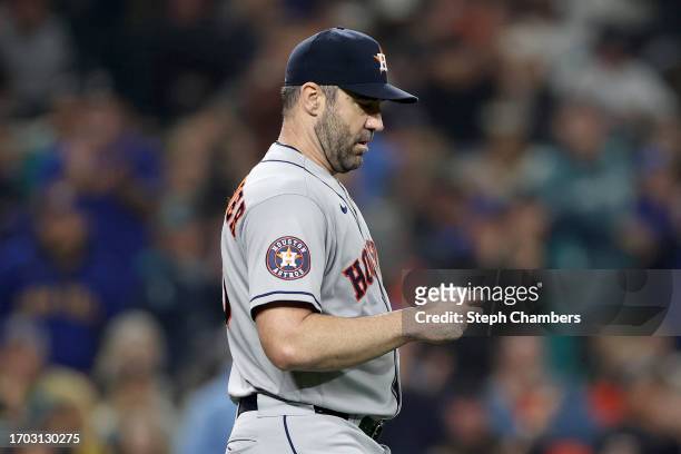 Justin Verlander of the Houston Astros pauses during the game against the Seattle Mariners at T-Mobile Park on September 25, 2023 in Seattle,...