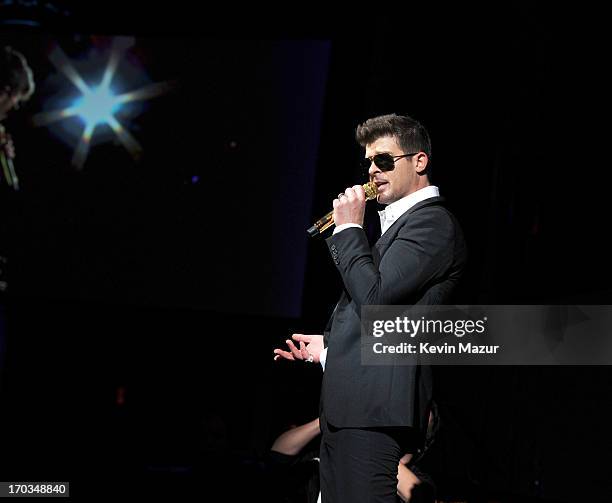 Robin Thicke performs on stage during the Samsung's Annual Hope for Children Gala at CiprianiÕs in Wall Street on June 11, 2013 in New York City.