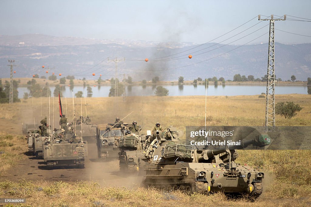 Israeli Troops Train At The Golan Heights