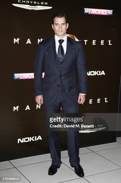 Actor Henry Cavill attends the UK Premiere of 'Man of Steel' at Odeon Leicester Square on June 12, 2013 in London, England.