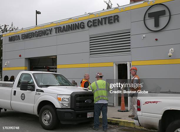 Training Mbta 165 Onsite Training Stock Photos, High-Res Pictures, and Images - Getty ...
